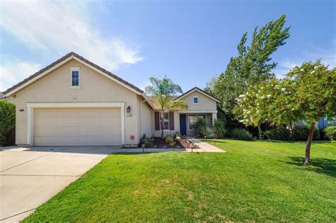 1130 Secret Lake Trl Plumas Lake Ca 95961 Redfin 1130 Secret Lake Trl Plumas Lake Ca 95961 Redfin