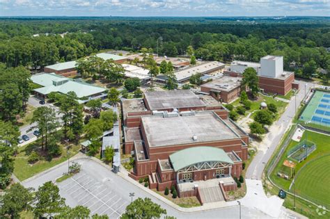 A C Flora High School In Columbia Sc Homes Com A C Flora High School In Columbia Sc Homes Com