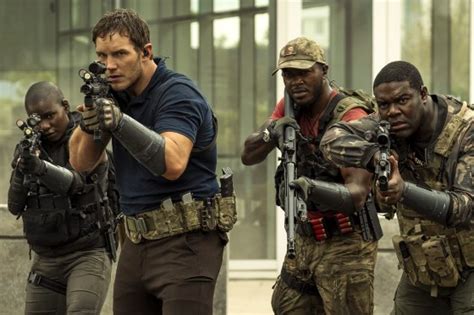 Amazon S The Tomorrow War Is Every Sci Fi Action Movie Mashed Together But With A Chris