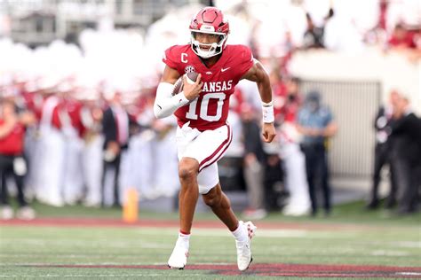 Boise State Amp 39 S Andy Avalos Compliments Taylen Green Amp 39 S Leadership Growth