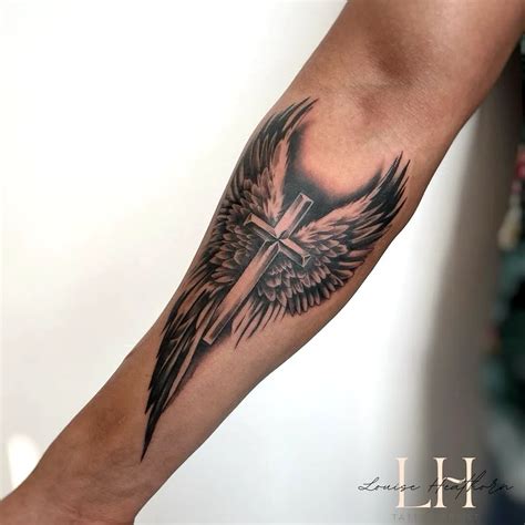 Cross With Angel Wings Tattoo Designs Cross With Angel Wings Tattoo Designs