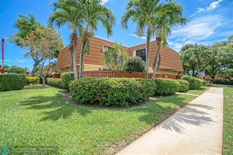 Deerfield Beach Homes For Sale