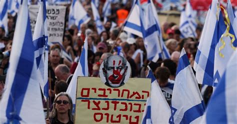 Demonstrators Vow To Save Israel From Netanyahu In New Protests Arab News