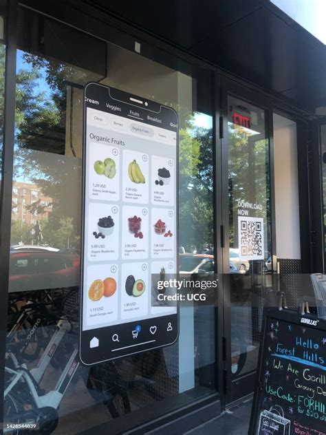 Gorillas Online Mobile App Grocery Delivery Service Distribution Gorillas Online Mobile App Grocery Delivery Service Distribution