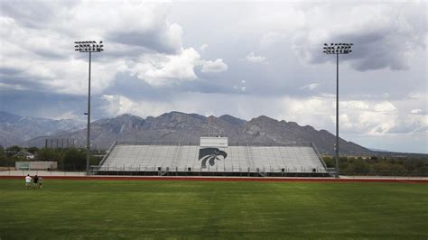 Gridiron Guide Crazy Student Section Rocks I Ridge S Stadium Gridiron Guide Crazy Student Section Rocks I Ridge S Stadium
