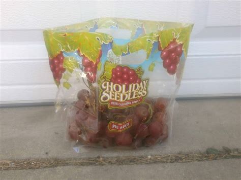 Holiday Seedless Grapes Eat Like No One Else