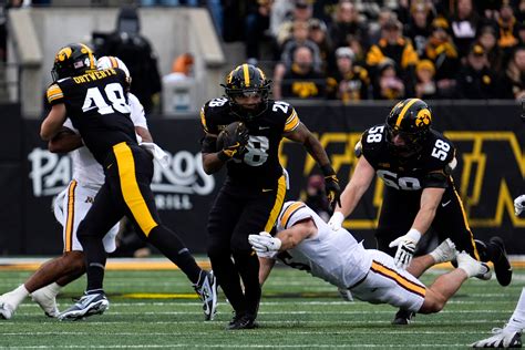 Iowa Vs Oregon Channel Today Time Tv Schedule Streaming Info Iowa Vs Oregon Channel Today Time Tv Schedule Streaming Info