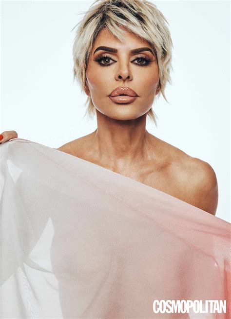 Lisa Rinna's Nude Style Secrets: 3 Tips