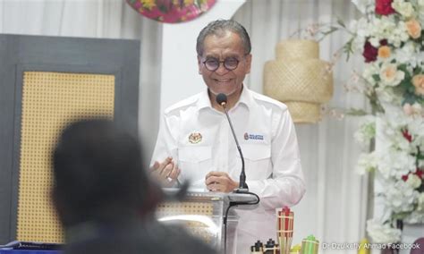 Malaysians Must Know The Truth Moh Aims To Place Emergency Medical Malaysians Must Know The Truth Moh Aims To Place Emergency Medical