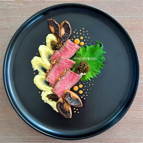 New York Prime Steak With Mashed Potatoes Pearl Street Caviar