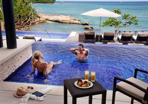 5 Best Nude Beaches in Jamaica