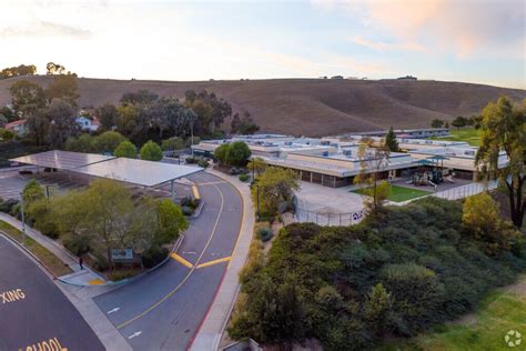 Oak Ridge Elementary School In Chino Hills Ca Homes Com Oak Ridge Elementary School In Chino Hills Ca Homes Com