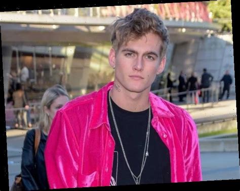Presley Gerber Debuts Massive 2Nd Face Tattoo Showcelnews Com