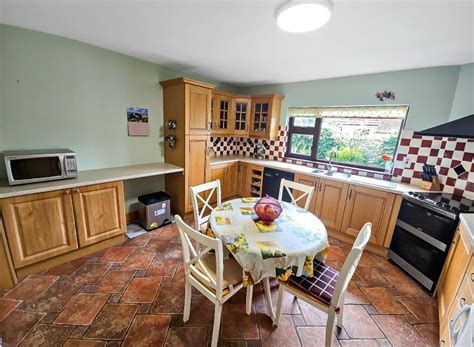 Property For Sale In Killarney 220 000 To 500 000 Propertypal Property For Sale In Killarney 220 000 To 500 000 Propertypal