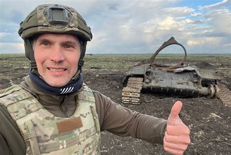 Russian Forces Prepare To Break Through Encirclement Near Lyman