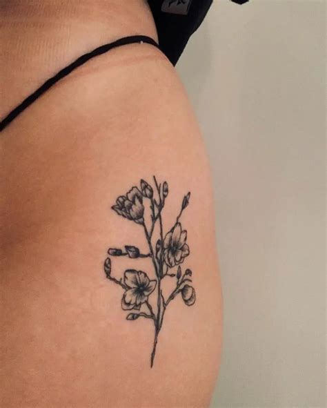 Small Hip Tattoos For Women Elegant Ideas For Side Thighs Flowers Small Hip Tattoos For Women Elegant Ideas For Side Thighs Flowers