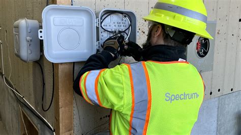 Spectrum Expanding Internet Service Hiring Field Technicians Spectrum Expanding Internet Service Hiring Field Technicians