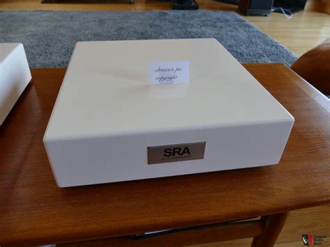 Sra Silent Running Audio Isobase Ohio Class Two Bases In White Sra Silent Running Audio Isobase Ohio Class Two Bases In White