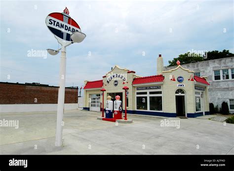 Standard Oil Gas Pumps Hi Res Stock Photography And Images Alamy