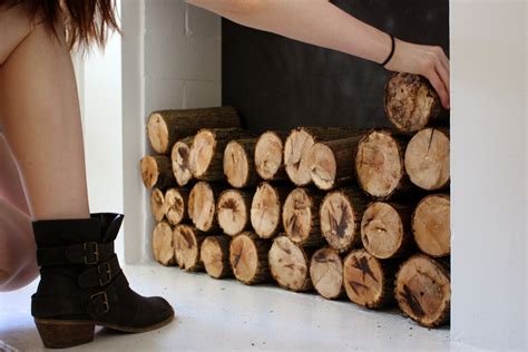 Start Using Fake Fireplace Logs And Go Green Fireplace Design Ideas