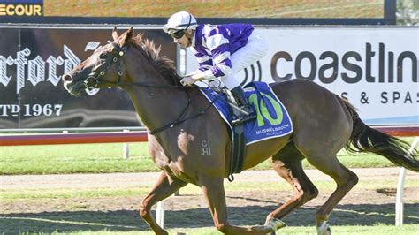 Tamworth And Moruya Horse Racing Tips Best Bets For Friday April 26