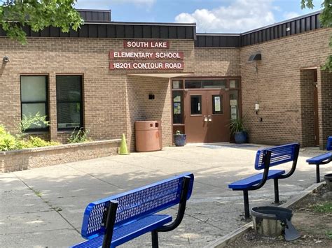 They Don T Care Rodents Crowding Maintenance Problems In A They Don T Care Rodents Crowding Maintenance Problems In A