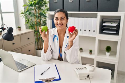 Top Careers In Nutrition And Wellness Top Careers In Nutrition And Wellness