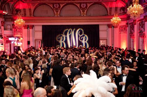 Traumatidbit Did You Know That Pressure Is The Best Way To Stop Bleeding John Gaspich Md The Stepping Strong Injury Prevention Fellow Shares 3 Practical Tips To Apply Enough Pressure To