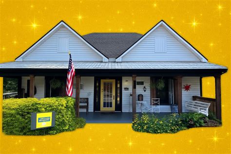 Yellow Door Off Main Walk To Downtown Dallas Ga Houses For Rent In Yellow Door Off Main Walk To Downtown Dallas Ga Houses For Rent In